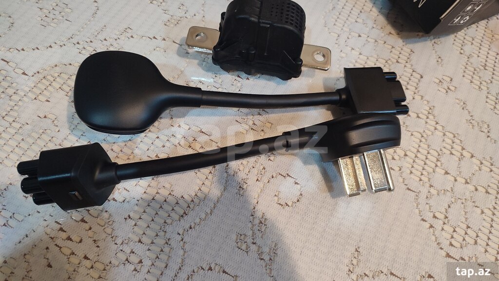 Tesla charger (6)