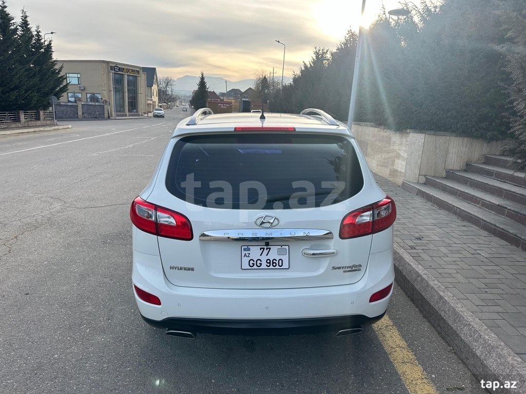 Hyundai Santa Fe, 2010 il (5)