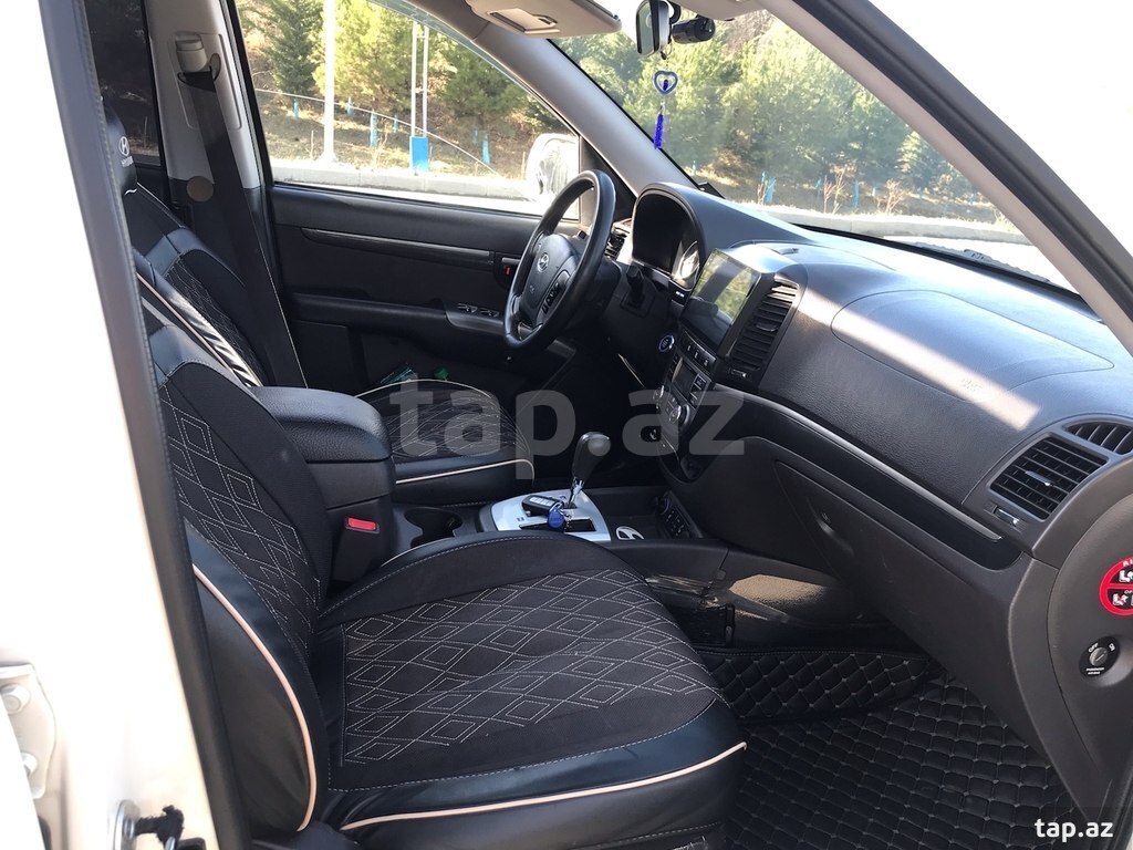 Hyundai Santa Fe, 2010 il (8)
