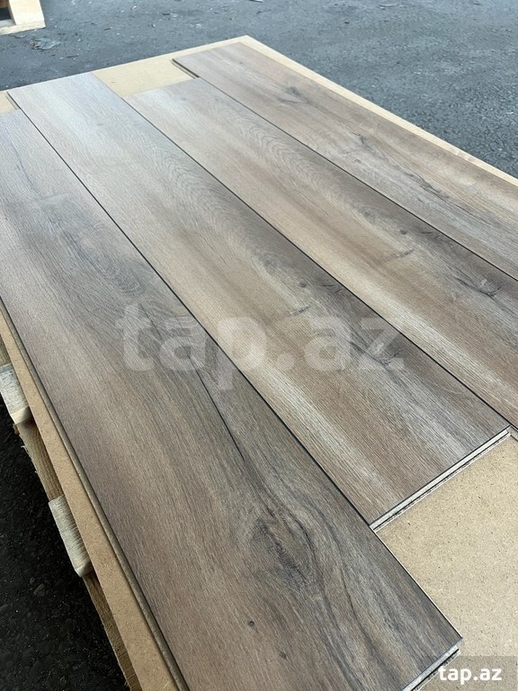 Laminat (16)