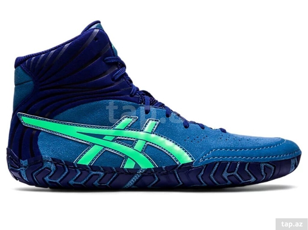 Barsovka "Asics Aggressor 3"