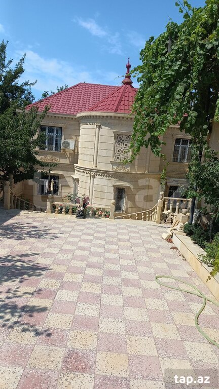 Həyət evi, Qaracuxur qəs.