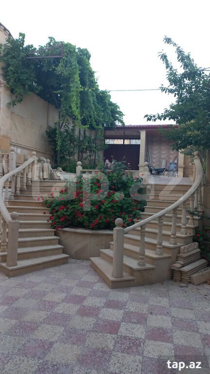 Həyət evi, Qaracuxur qəs.