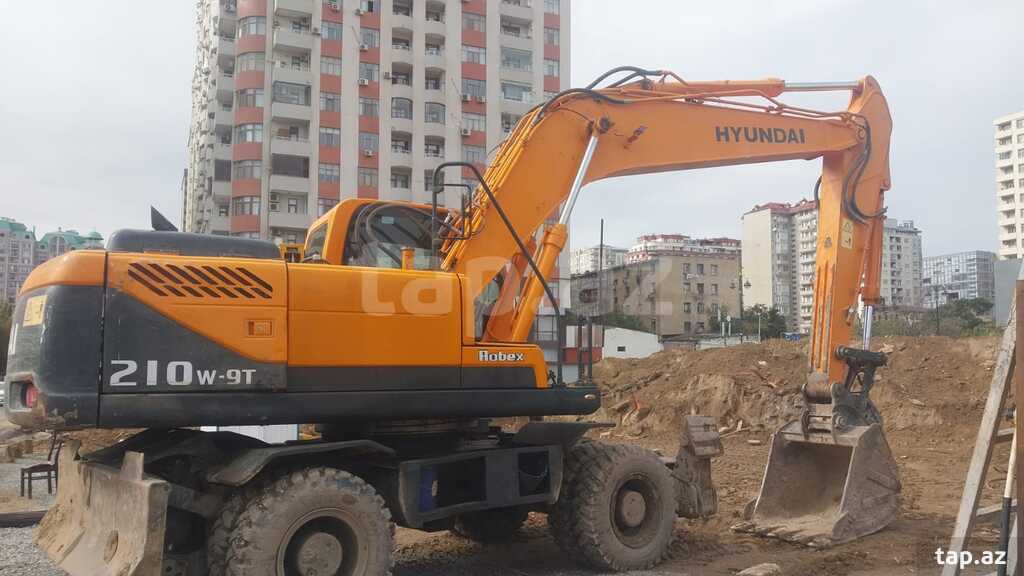 Ekskavator Hyundai, 2019 il (5)