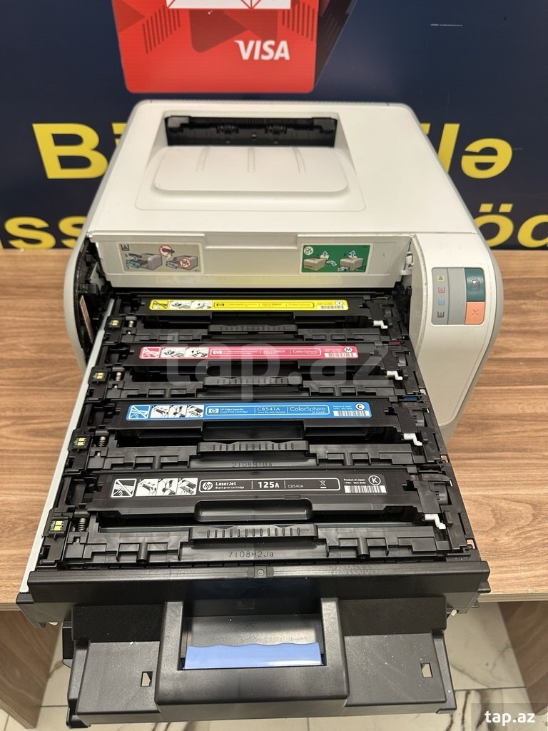 HP Laserjet CP1215 (2)