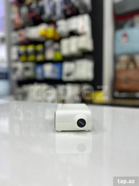 "YG280" Mini Projector (3)