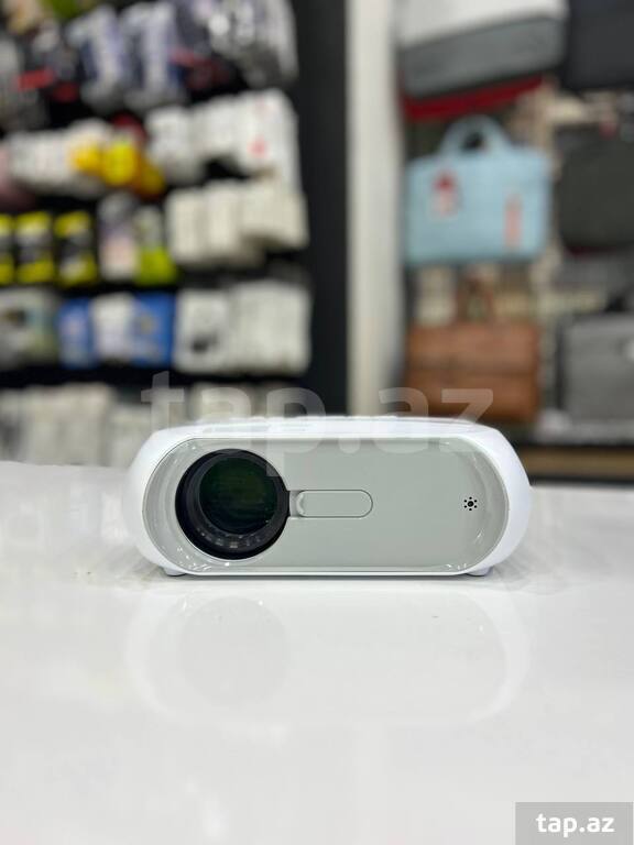 "T9 Wireless" Multimedia Projector (2)