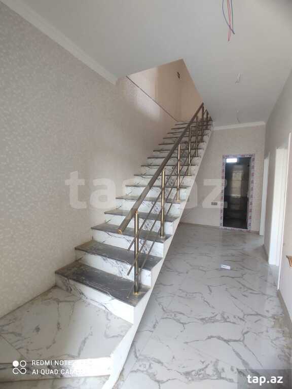 Həyət evi, Corat qəs. (3)