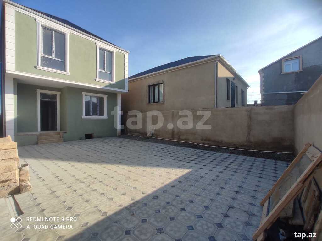 Həyət evi, Corat qəs. (4)