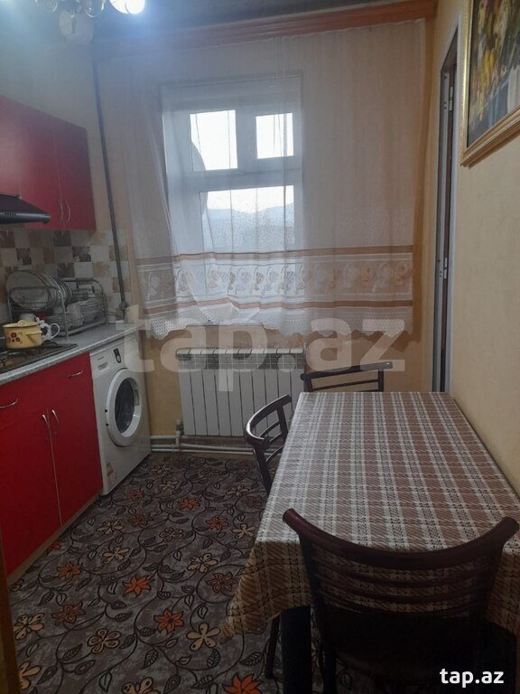 3-otaqlı mənzil, Qusar ş., 80 m² (2)