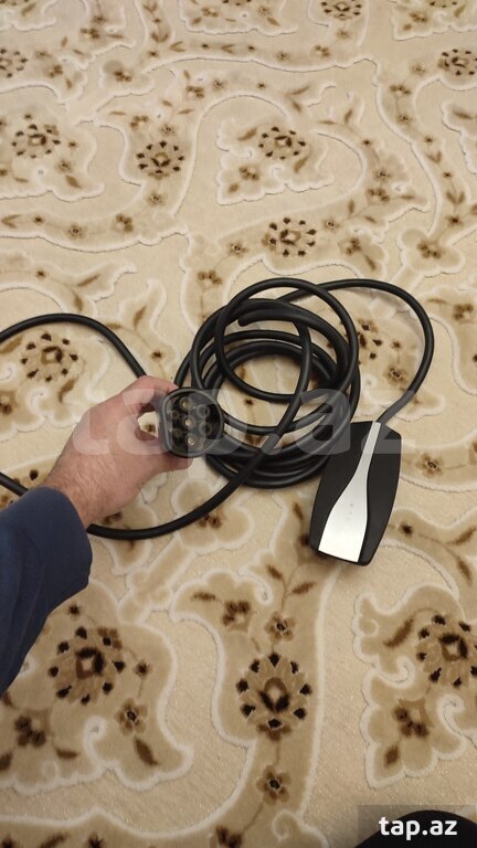 Tesla charger (17)