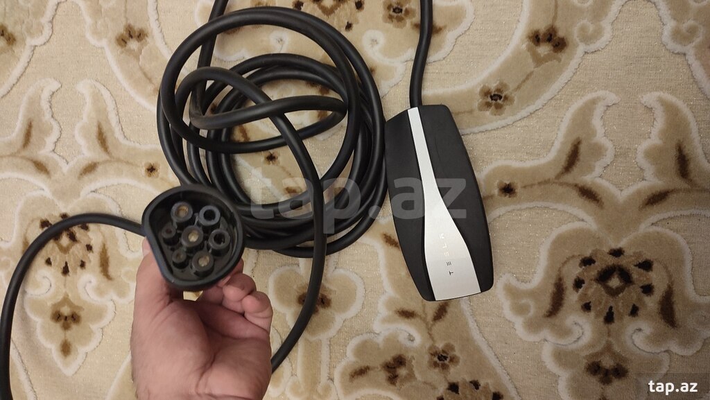 Tesla charger (15)
