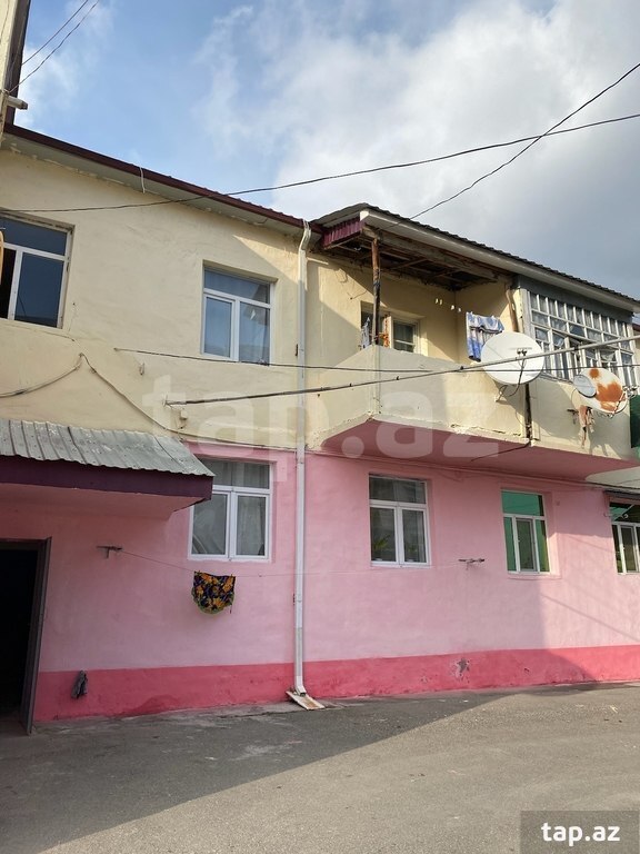 3-otaqlı mənzil, Qusar r., 80 m²