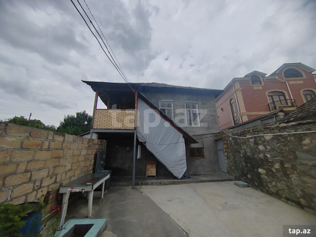 Həyət evi, Şəki ş.