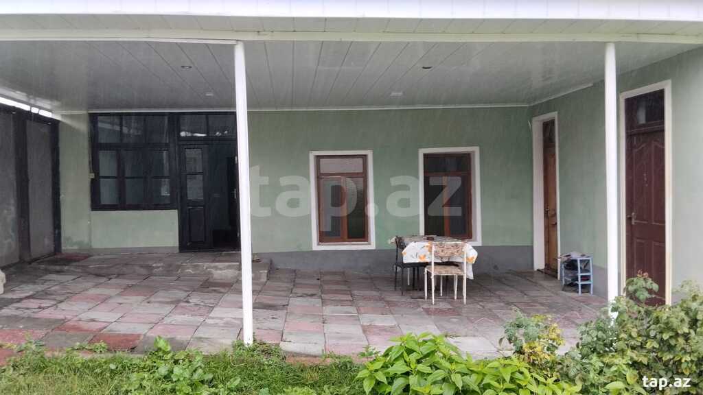 Həyət evi, Oğuz r.