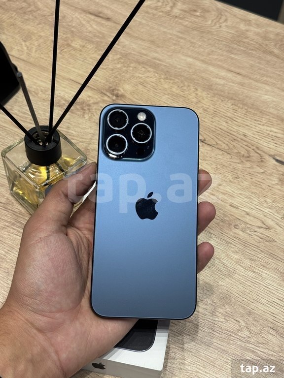 Apple iPhone 15 Pro Max Blue Titanium 256GB/8GB (2)