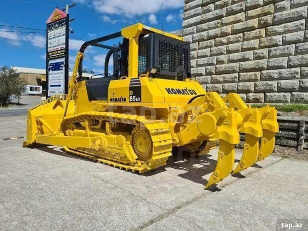 Buldozer "KOMATSU D85EX-15" (2)