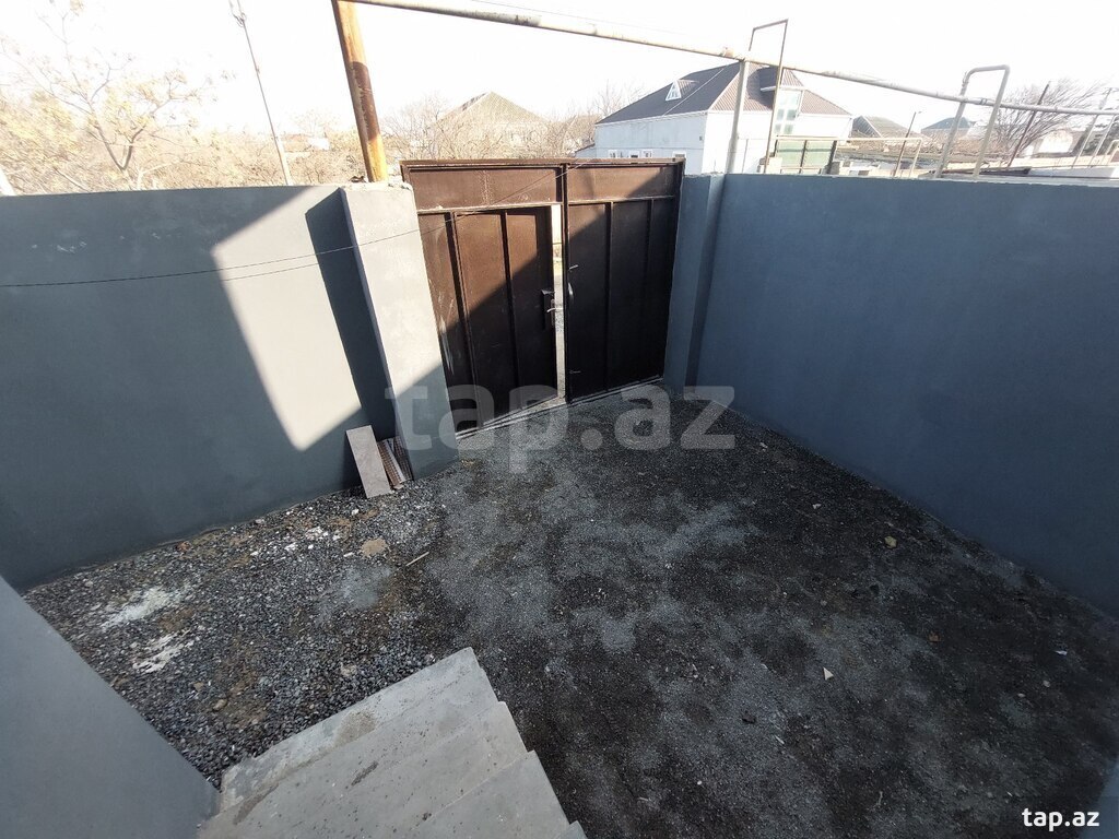 Həyət evi, Binə qəs. (5)