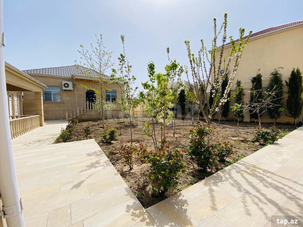 Həyət evi, Şüvəlan qəs. (4)