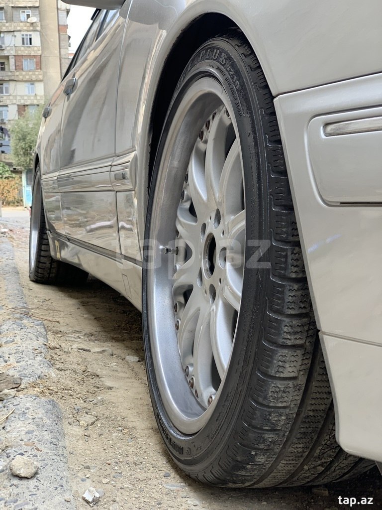 "Mercedes W210" təkəri R18 RH Sport (21)
