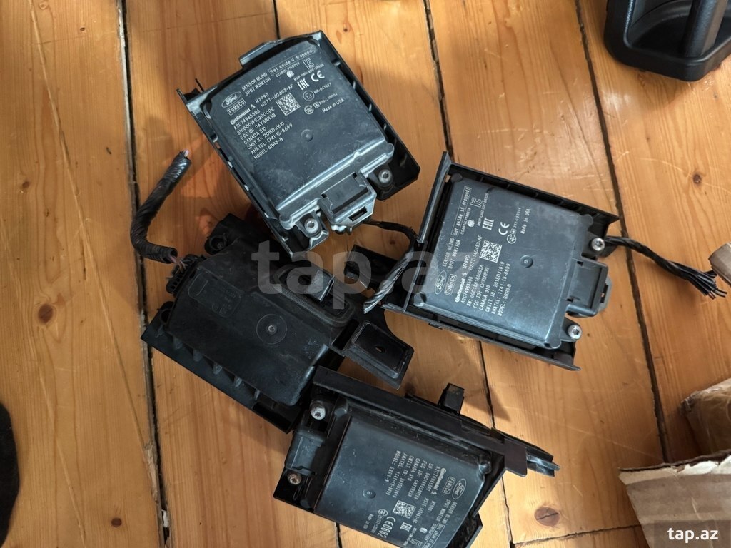 "Ford Fusion" ölü zona sensorları