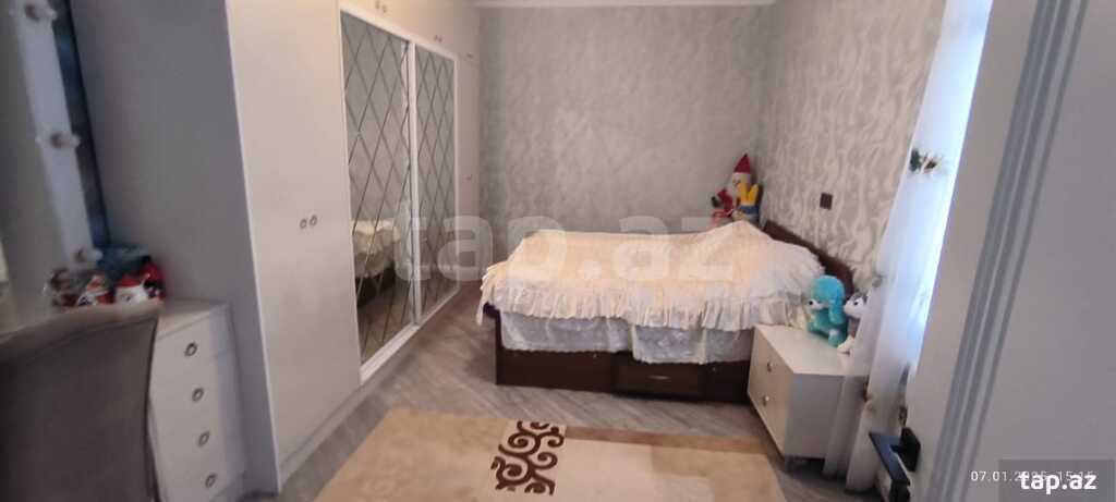 3-otaqlı yeni tikili, Moskva pr., 150 m²