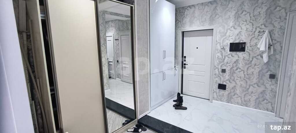 3-otaqlı yeni tikili, Moskva pr., 150 m²