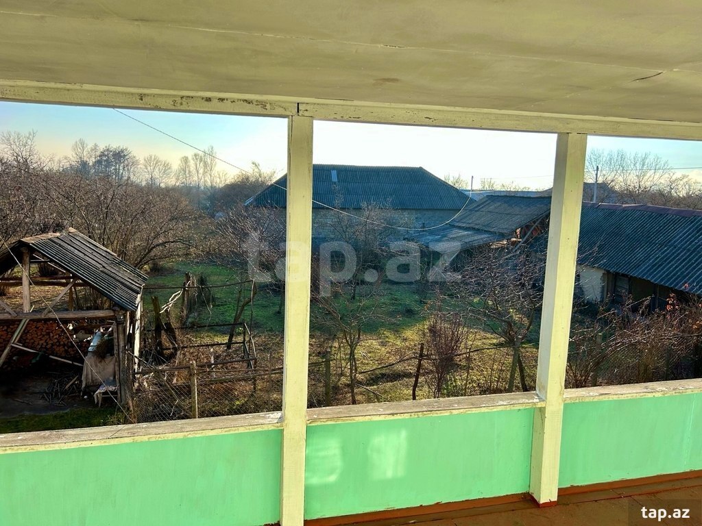 Həyət evi, Oğuz r.