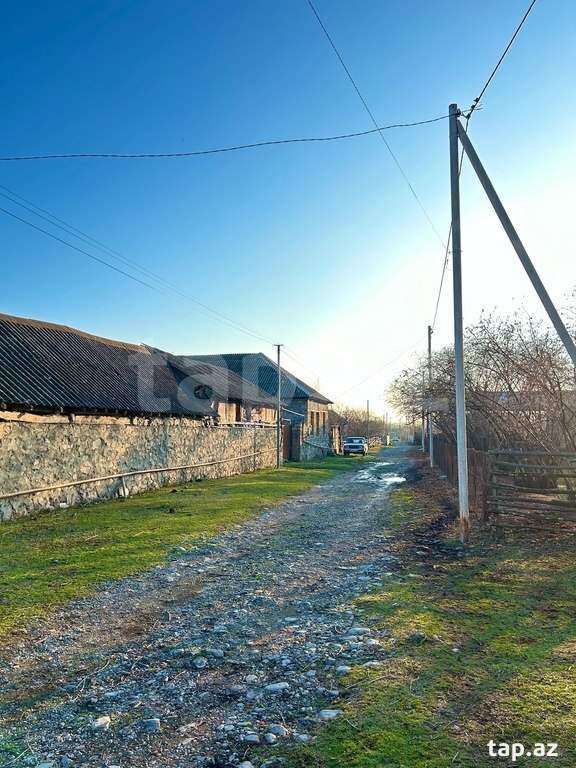 Həyət evi, Oğuz r.
