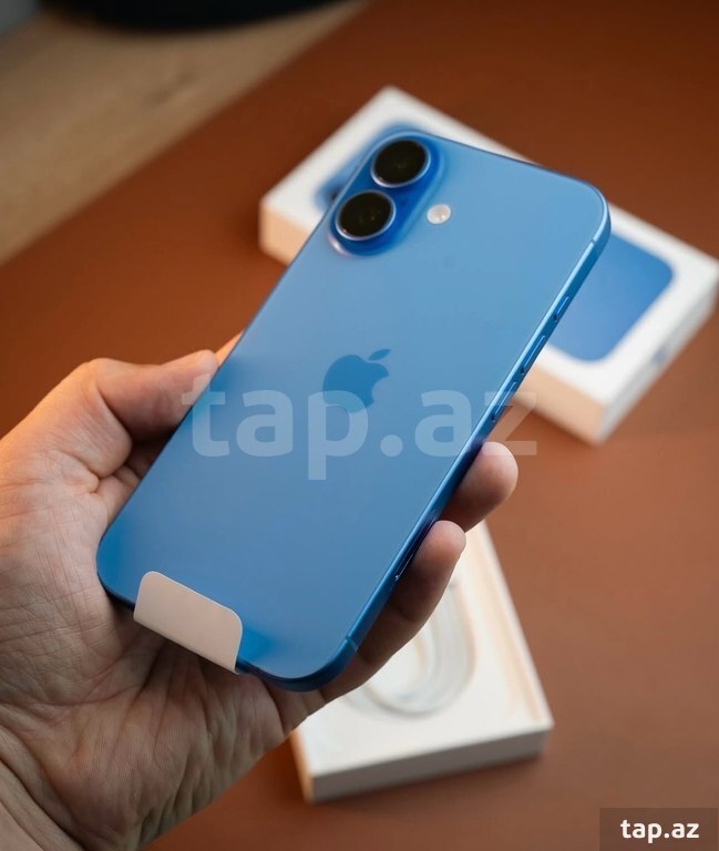 Apple iPhone 16 Ultramarine 256GB/8GB (3)