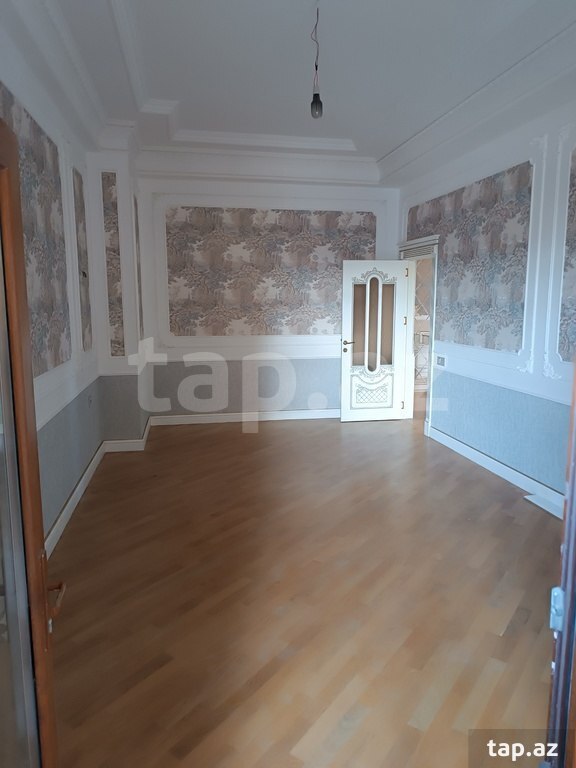 4-otaqlı yeni tikili, Sumqayıt ş., 160 m²