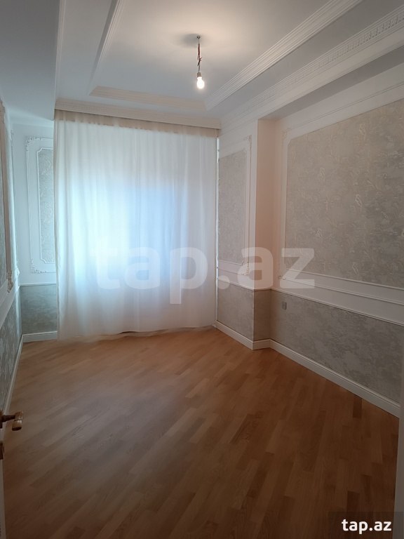 4-otaqlı yeni tikili, Sumqayıt ş., 160 m²