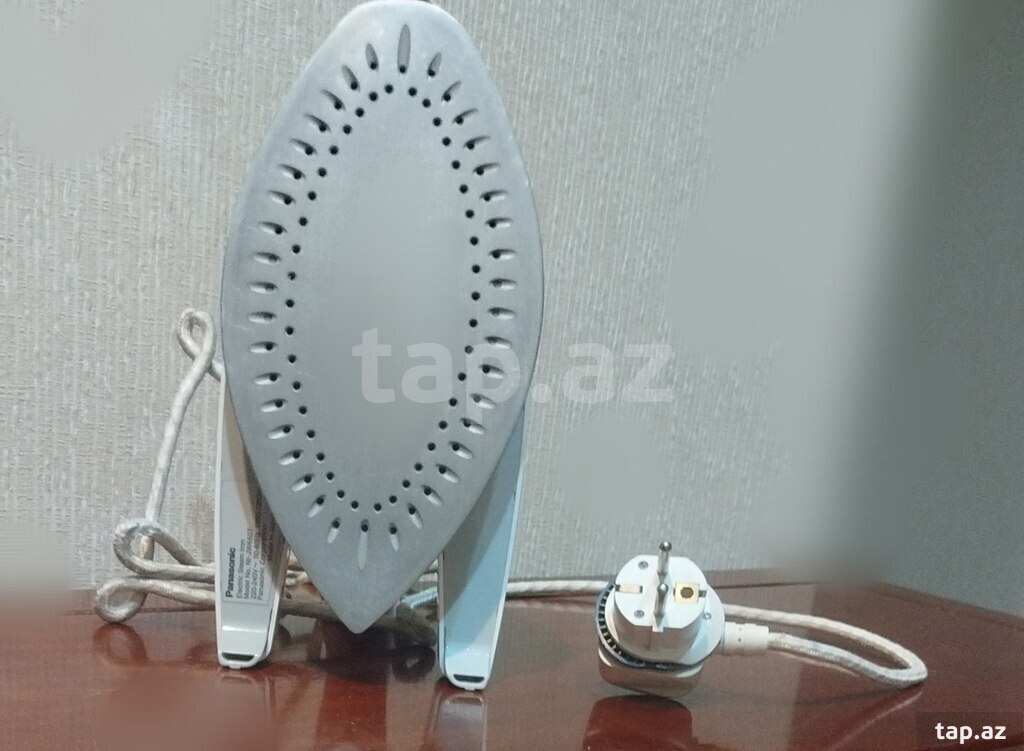 Buxarlı ütü "Panasonic"
