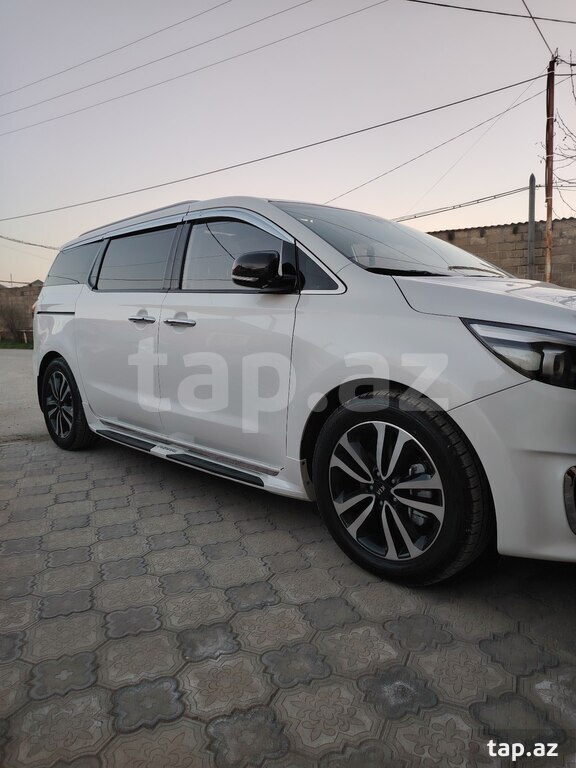 "Kia Carnival" sifarişi (5)