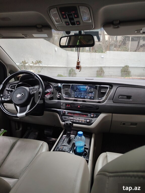 "Kia Carnival" sifarişi (12)