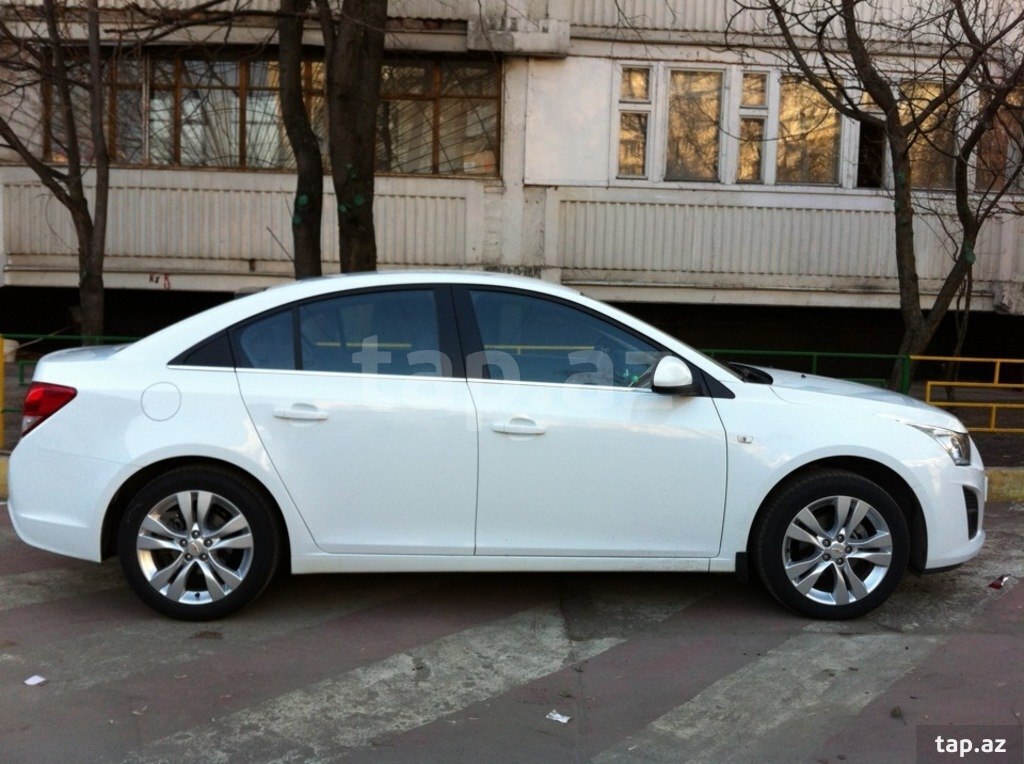 "Chevrolet Cruze" diskləri R17 (3)
