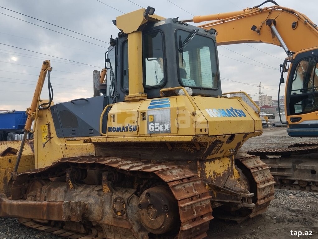 Buldozer "Komatsu", 2003 il (7)