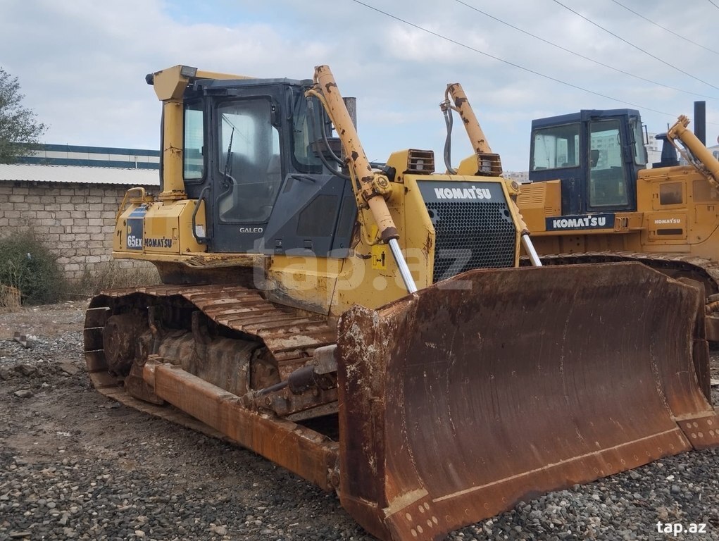 Buldozer "Komatsu", 2003 il (5)