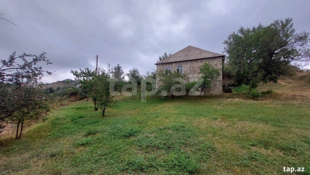Bağ evi, Gədəbəy r.