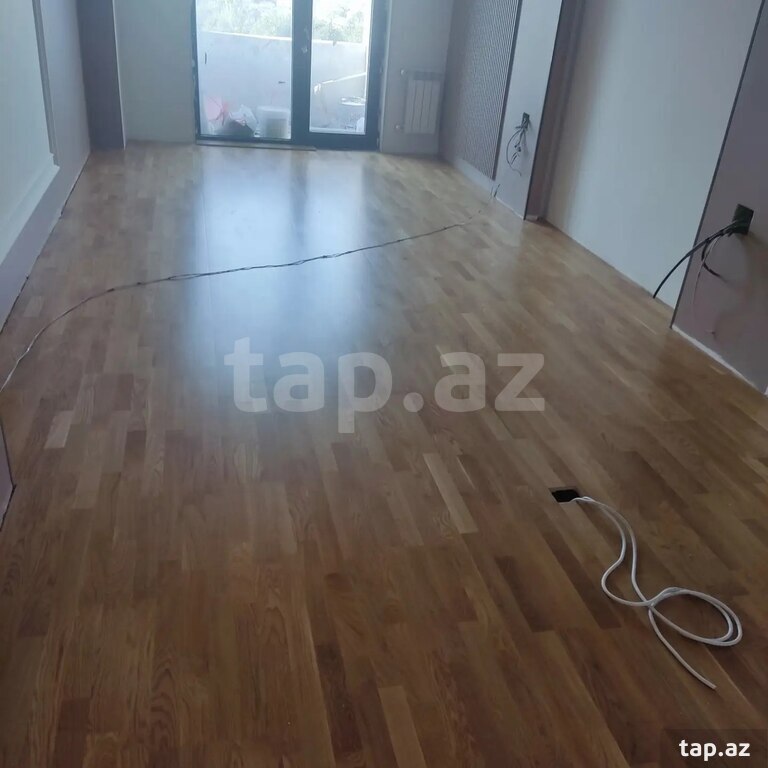 Parket və laminat ustası (30)