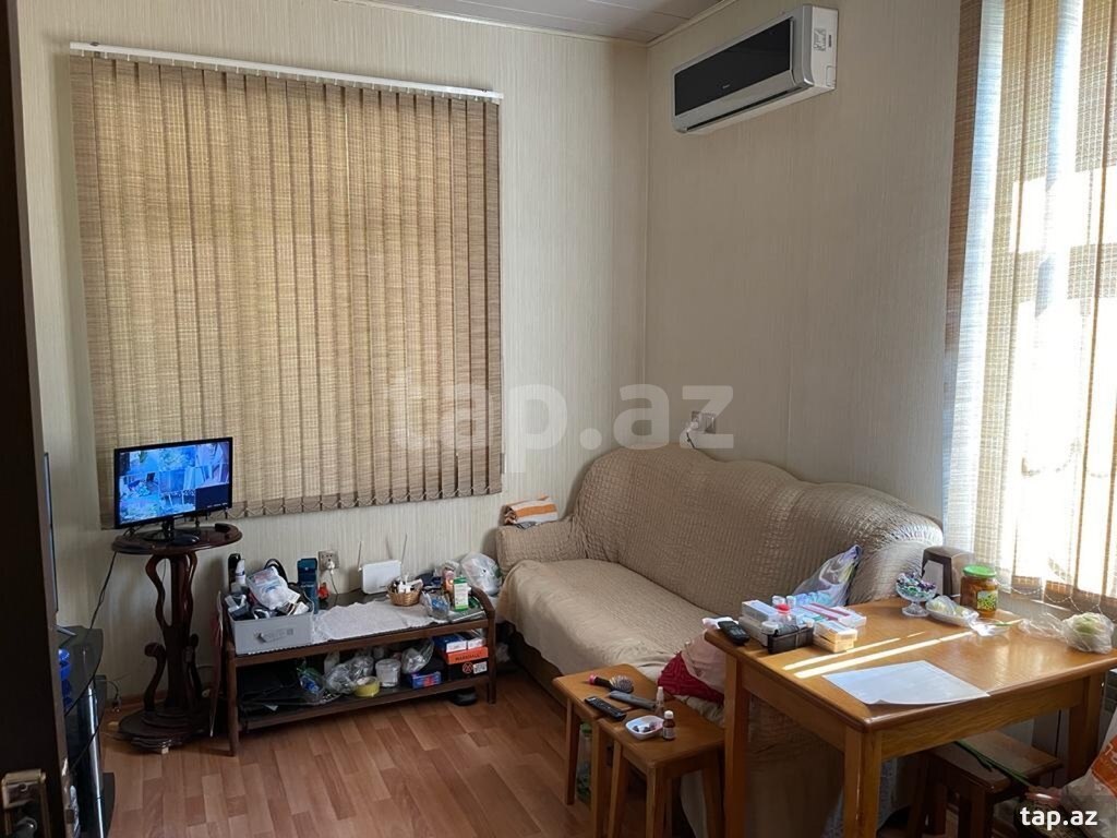 Həyət evi, Yeni Ramanı qəs. (12)