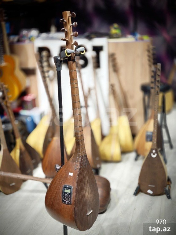 Saz