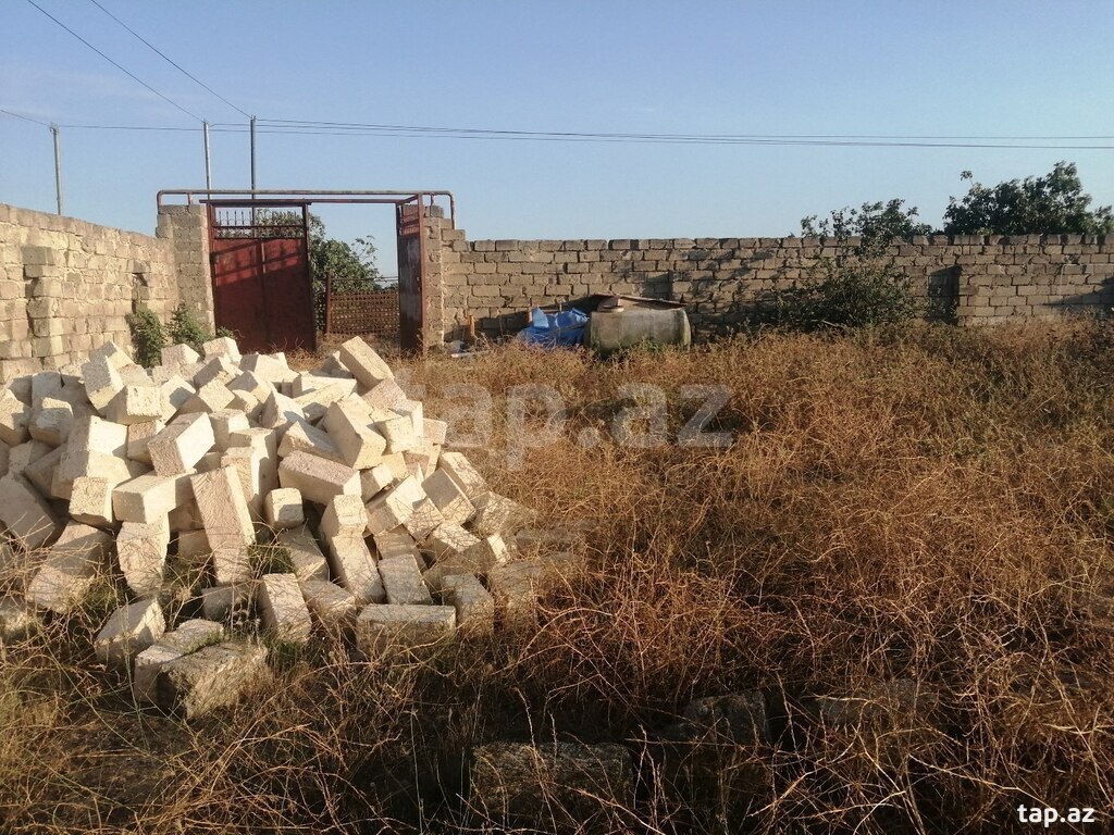 Land for sale, Baku