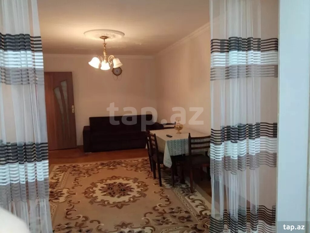 2-otaqlı mənzil kirayə verilir, Gəncə ş., 50 m²