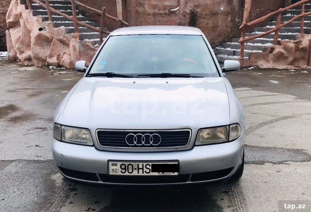 Audi A4, 1998 il (2)