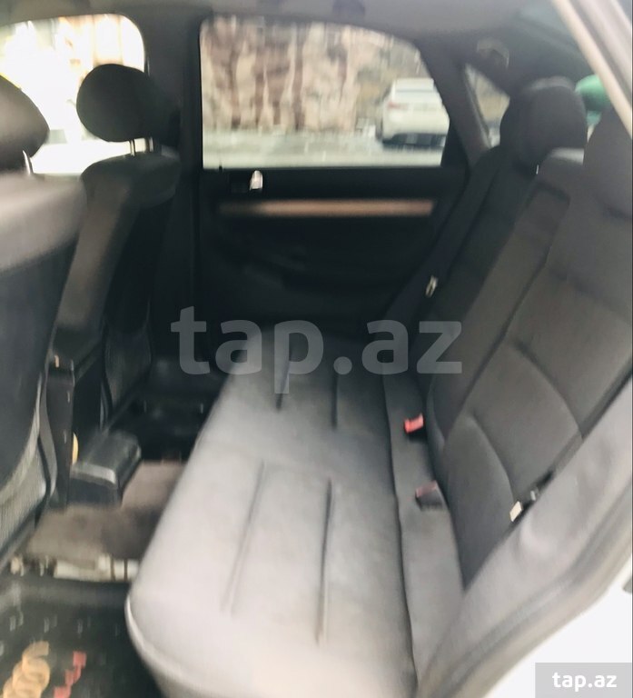 Audi A4, 1998 il (8)