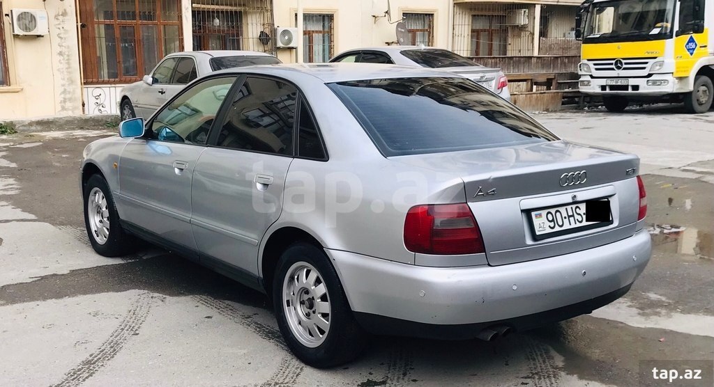 Audi A4, 1998 il (5)