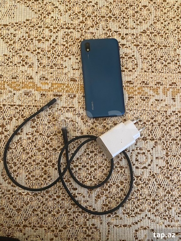 Huawei Y5 (2019) Sapphire Blue 32GB/2GB (2)
