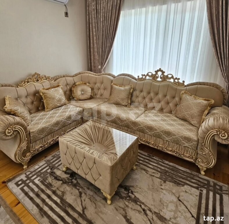 Künc divanı