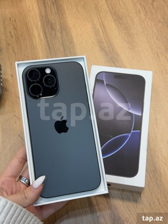 Apple iPhone 16 Pro Max Black Titanium 256GB/8GB